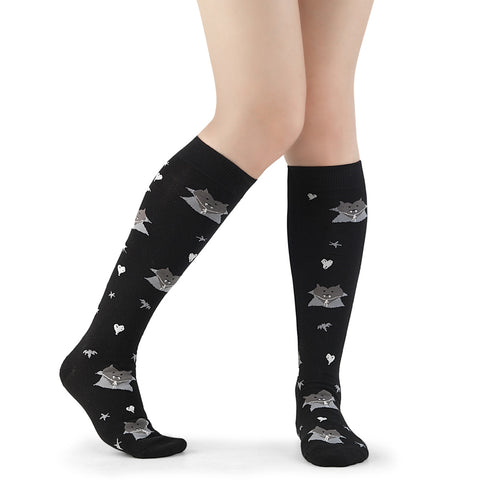 DemoniaCult DH-202 DemoniaCult Vampire Heart Print Knee High Socks