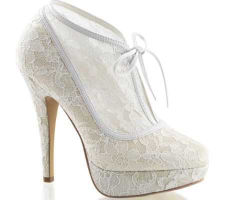 Clearance Fabulicious Lolita 32 Ivory Size 6UK/9USA - From Clearance Sold By Alternative Footwear